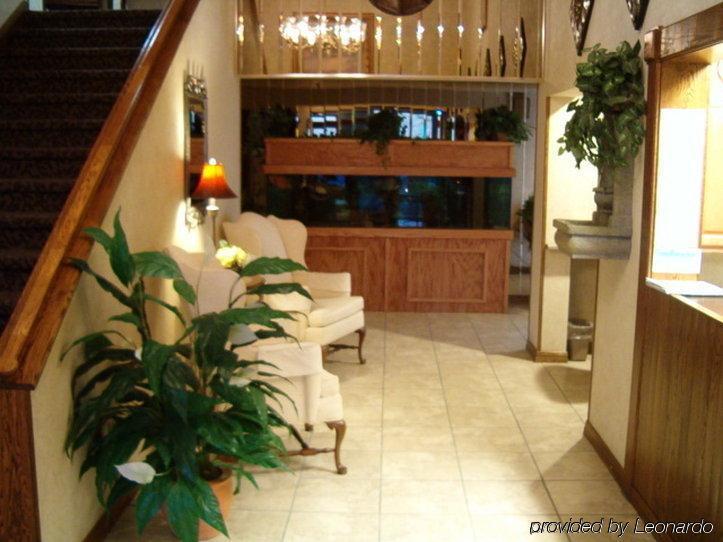 Americas Best Value Inn & Suites Ft Collins E At I-25 Fort Collins Interior photo